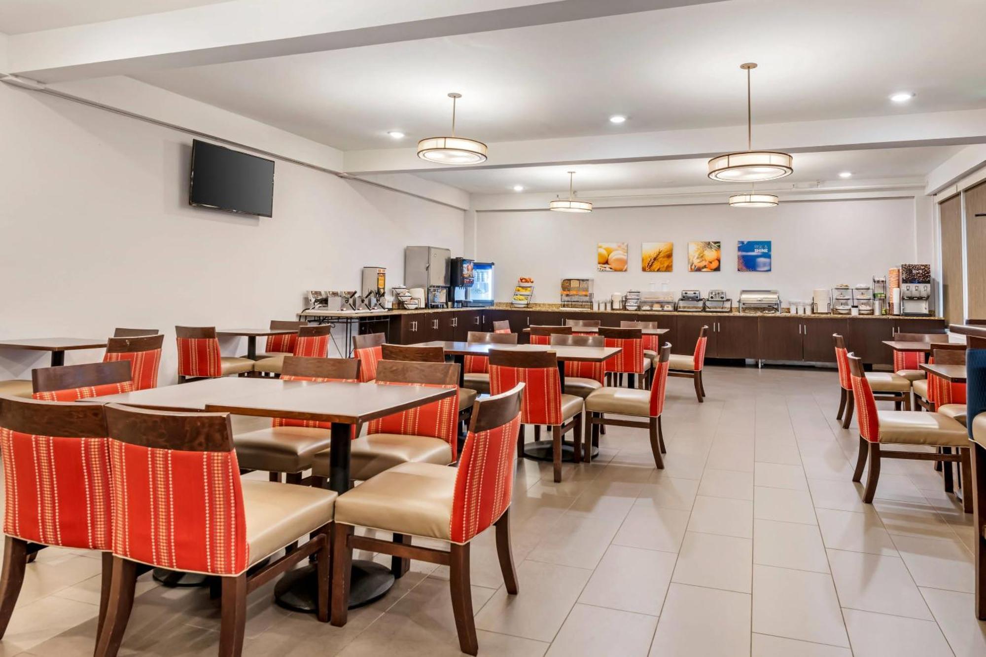 Comfort Inn Msp Airport - Mall Of America Блумингтън Екстериор снимка