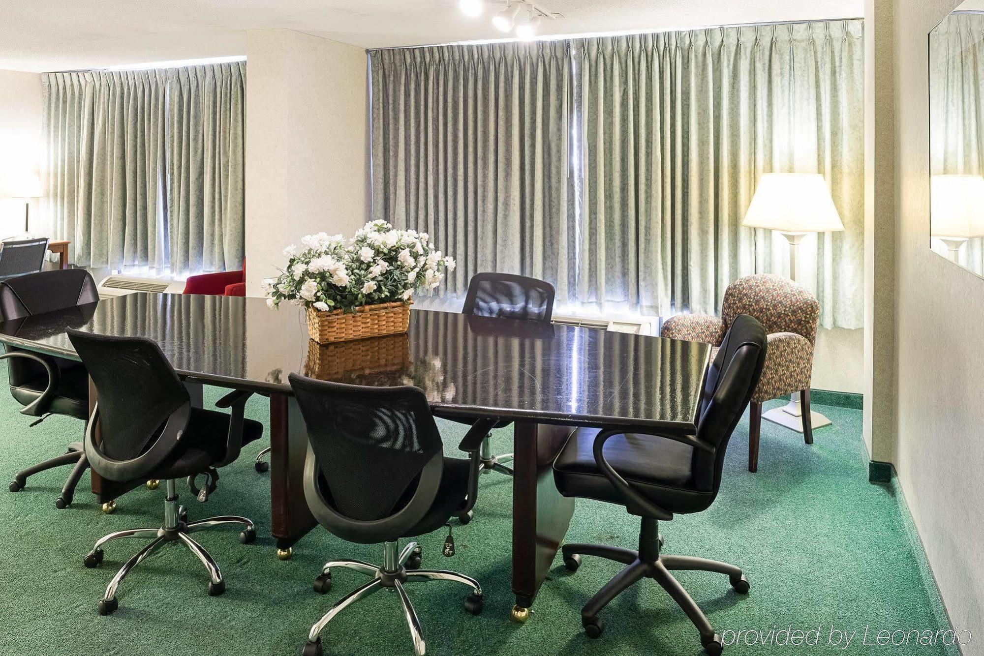 Comfort Inn Msp Airport - Mall Of America Блумингтън Екстериор снимка